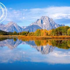 shutterstock_75620674 View of the Grand Teton Mountains from Oxbow Bend on the Snake River. Grand Teton National Park, Wyoming.jpg