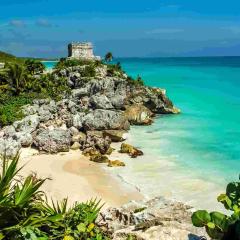 shutterstock_153245741 God of Winds Temple - Tulum.jpg