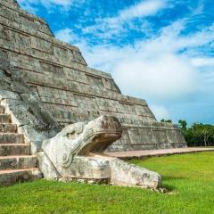 shutterstock_207378199 El Castillo or Temple of Kukulkan pyramid, Chichen Itza, Yucatan.jpg