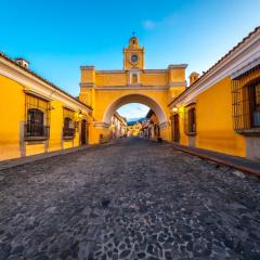ANTIGUA GUATEMALA credit Inguat.jpg