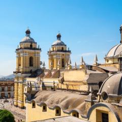 iStock_San Francisco monastère Lima.jpg
