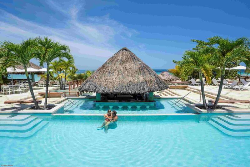 Couples Swept Away - Negril